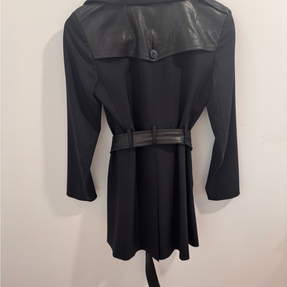 Theory Black Double-Breasted Trench Coat with Leather Details - Picture 4 of 8